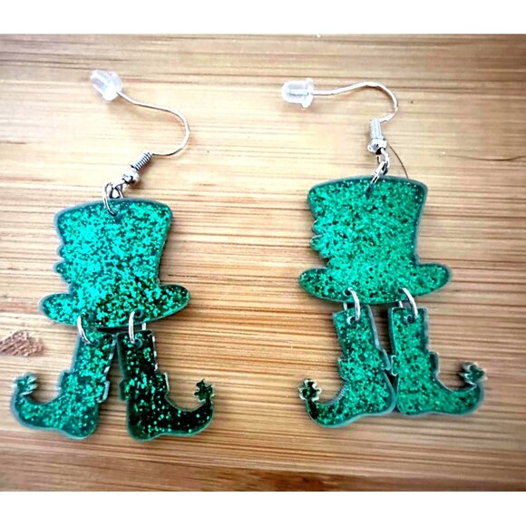 St Patricks Day Earrings Dangling Wiggly Legs Leprechaun Hat Festive Par… - Picture 12 of 12